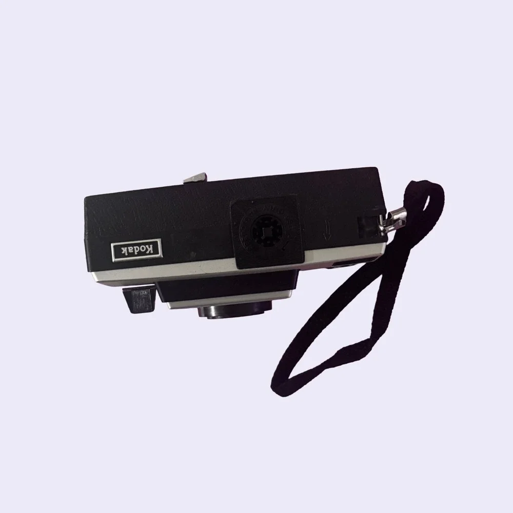 Vintage‎ Kodak Instamatic X-15 126 Film Camera Magicube Untested 1970s
